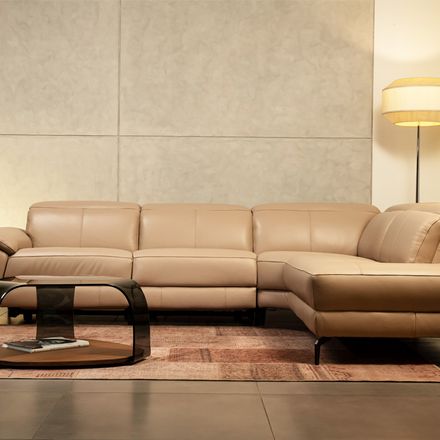 Agrav sectional sofa